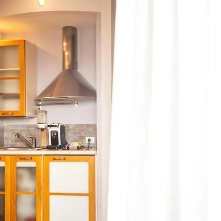 Reva Residences And Pool * Monforte dʼAlba