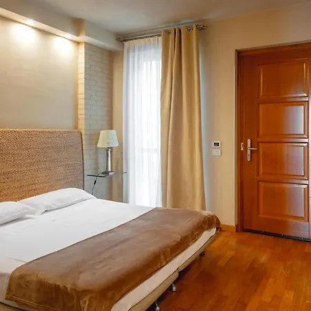 Reva Residences And Pool