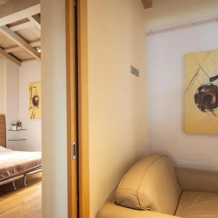 Reva Residences And Pool Lägenhet