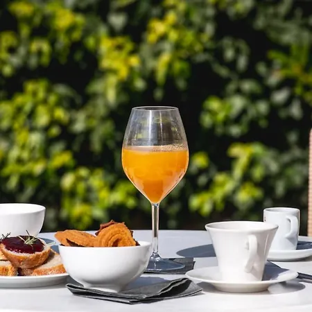 Réva Residences&pool