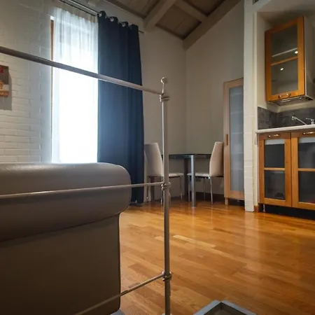 Reva Residences And Pool Lägenhet Monforte dʼAlba