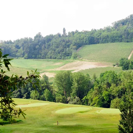 Reva Residences And Pool *