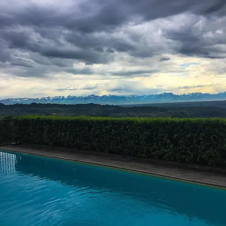 شقة Reva Residences And Pool Monforte dʼAlba