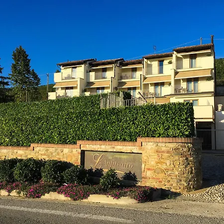 Réva Residences&pool Appartement Monforte dʼAlba