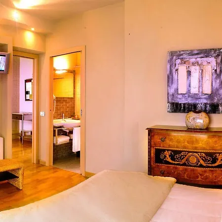 Reva Residences And Pool * Monforte D'Alba