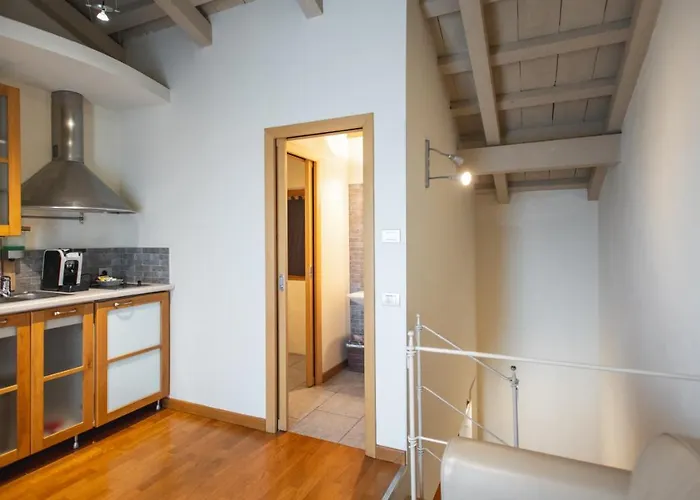 Reva Residences And Pool *