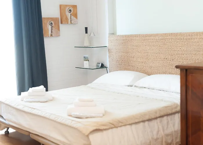 Reva Residences And Pool Monforte dʼAlba