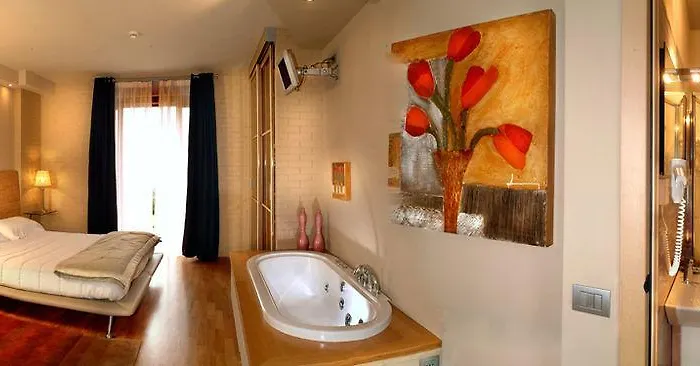 Daire Reva Residences And Pool Monforte dʼAlba